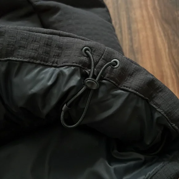 The North Face Novelty Nuptse Vest - Picture 17 of 17